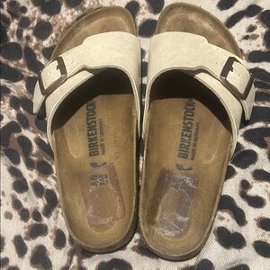 Birkenstock Arizona Sandals in Cream Upper with Brown Footbed